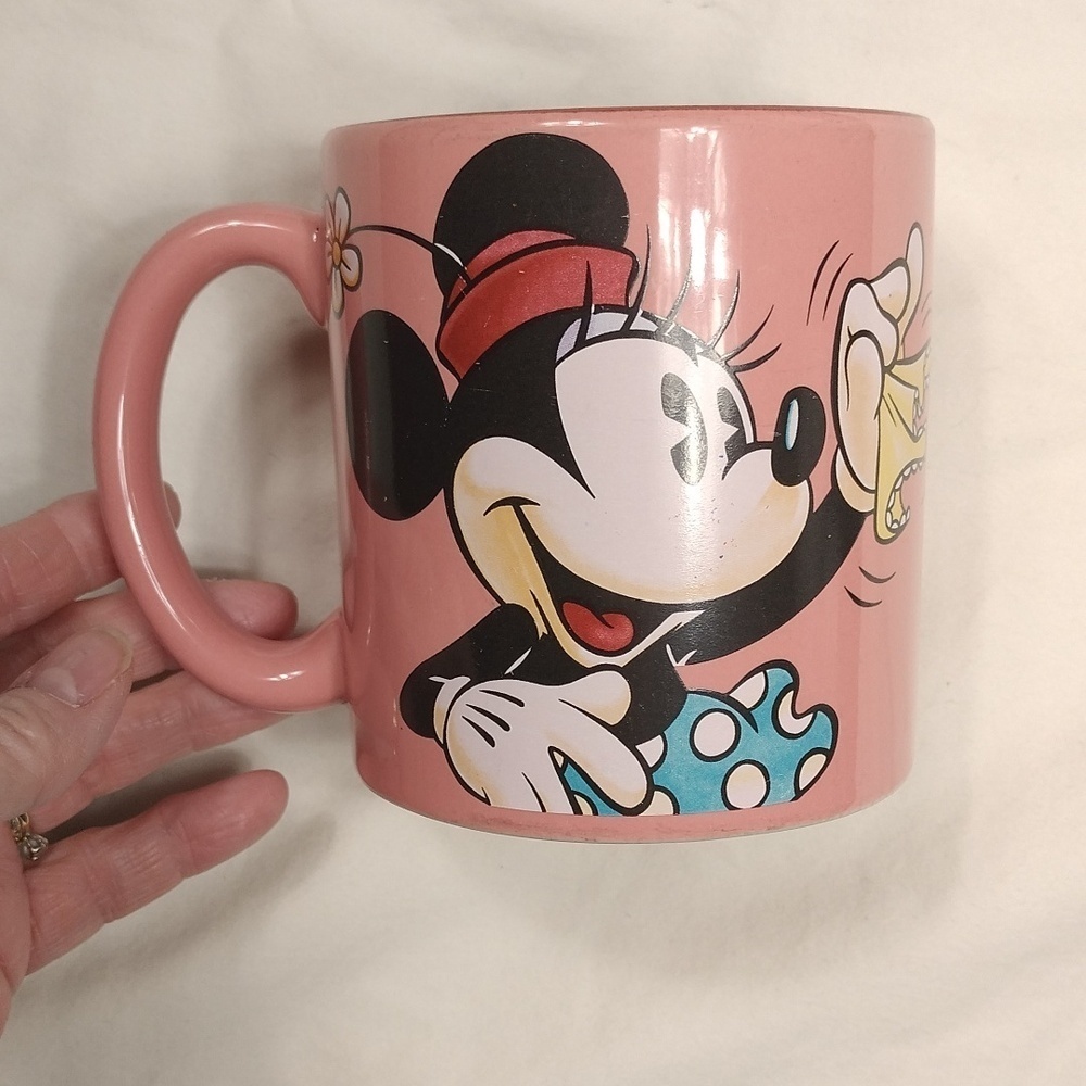 Disney Store Minnie Mouse Pink Mug - Picture 2 of 7